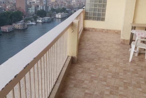 Nile View apartment for rent fully furnished in Zamalek,