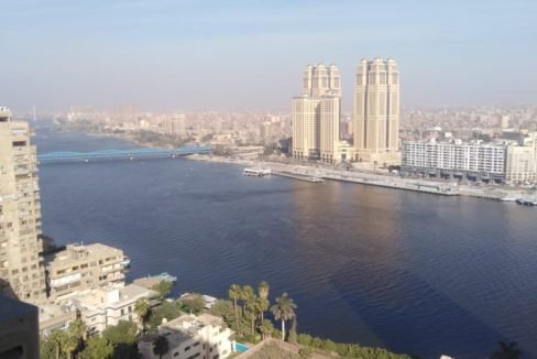 Nile View apartment for rent fully furnished in Zamalek,